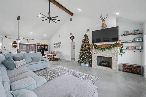 10 Acres of Land with Home for Sale in Alvord, Texas