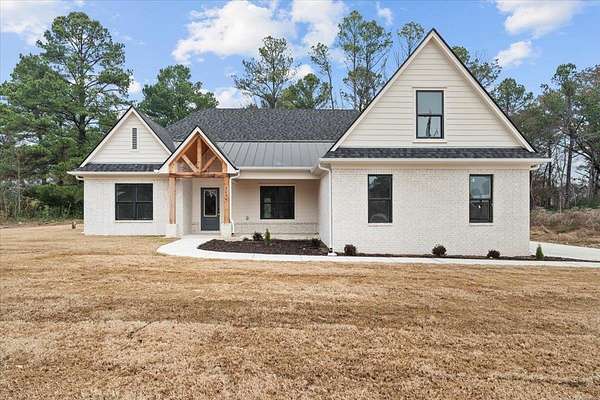 2 Acres of Land with Home for Sale in Germantown, Tennessee