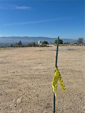 0.29 Acres of Land for Sale in Newhall, California