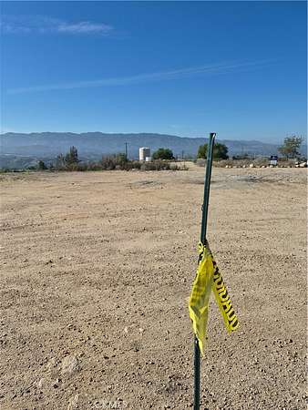 0.29 Acres of Land for Sale in Newhall, California