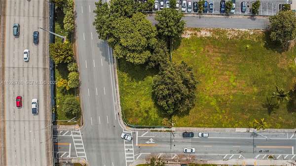 0.22 Acres of Commercial Land for Sale in Miami, Florida