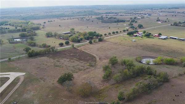 29.8 Acres of Recreational Land & Farm for Sale in Burton, Texas