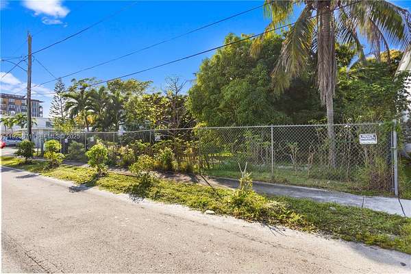 0.23 Acres of Mixed-Use Land for Sale in Fort Lauderdale, Florida