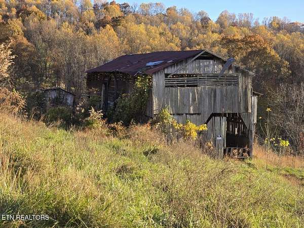 12 Acres of Land for Sale in Sneedville, Tennessee