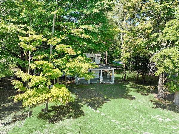 2 Acres of Land for Sale in Chestnut Ridge, New York