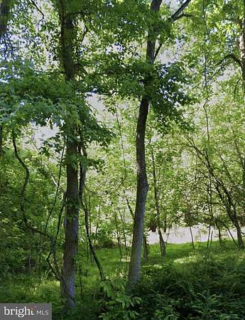 27 Acres of Land with Home for Sale in Upper Marlboro, Maryland