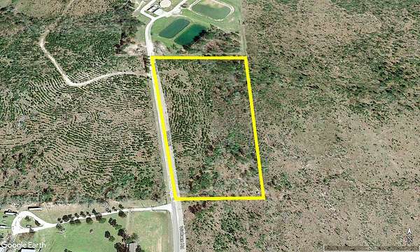 11.2 Acres of Agricultural Land for Sale in Huntsville, Texas
