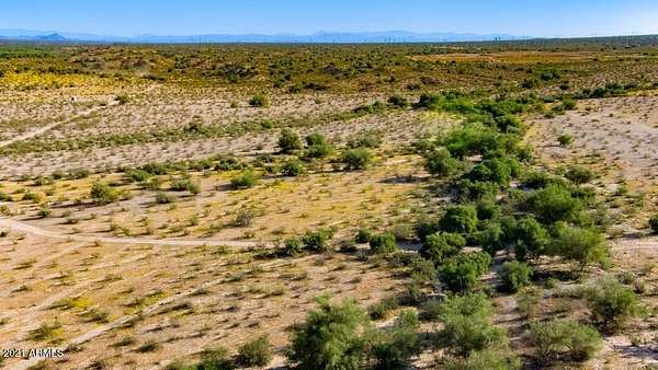 40 Acres of Land for Sale in Buckeye, Arizona