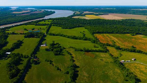 190 Acres of Land for Sale in Golconda, Illinois