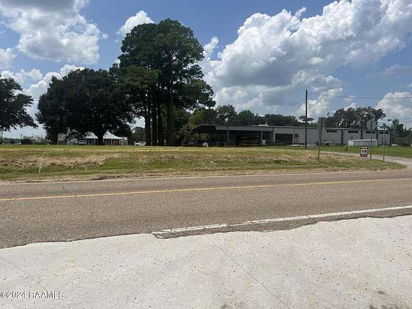 1.26 Acres of Land for Sale in Arnaudville, Louisiana