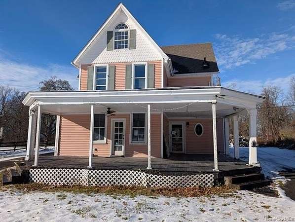 4.6 Acres of Residential Land with Home for Sale in Cornwall Town, New York