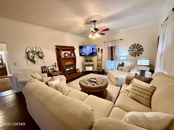 8.85 Acres of Residential Land with Home for Sale in Union City, Tennessee