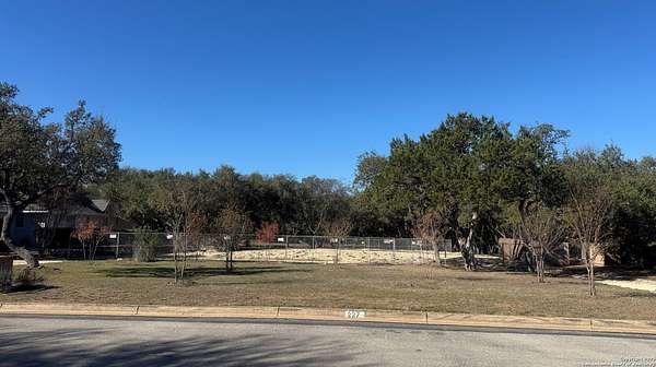 1.1 Acres of Residential Land for Sale in Shavano Park, Texas