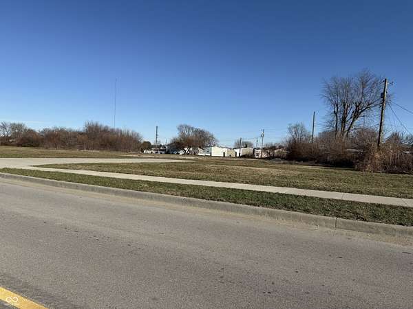 1 Acre of Commercial Land for Sale in Martinsville, Indiana