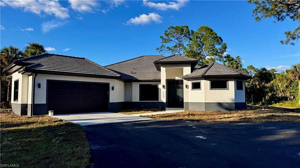 2.27 Acres of Land with Home for Sale in Naples, Florida