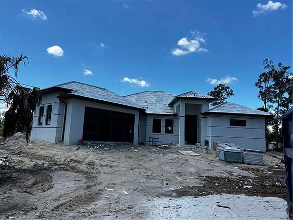 2.27 Acres of Land with Home for Sale in Naples, Florida