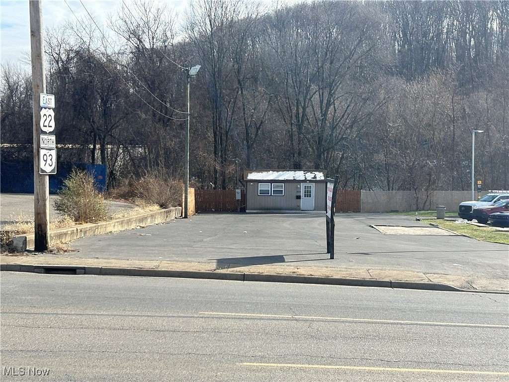 0.5 Acres of Commercial Land for Sale in Zanesville, Ohio