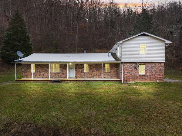 40 Acres of Recreational Land with Home for Sale in Stanton, Kentucky
