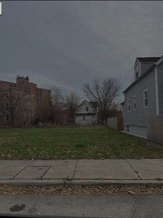 0.06 Acres of Land for Sale in Chicago, Illinois