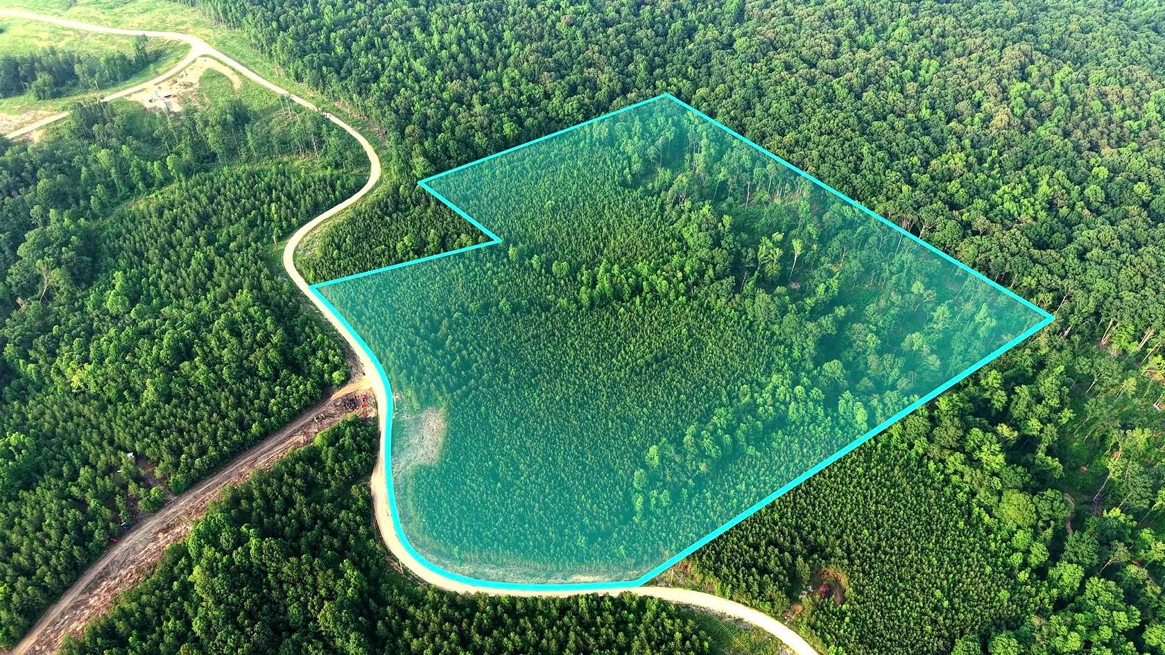 24.4 Acres of Recreational Land for Sale in Dover, Tennessee