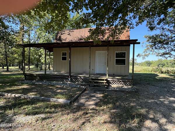 24 Acres of Recreational Land with Home for Lease in Wyandotte, Oklahoma