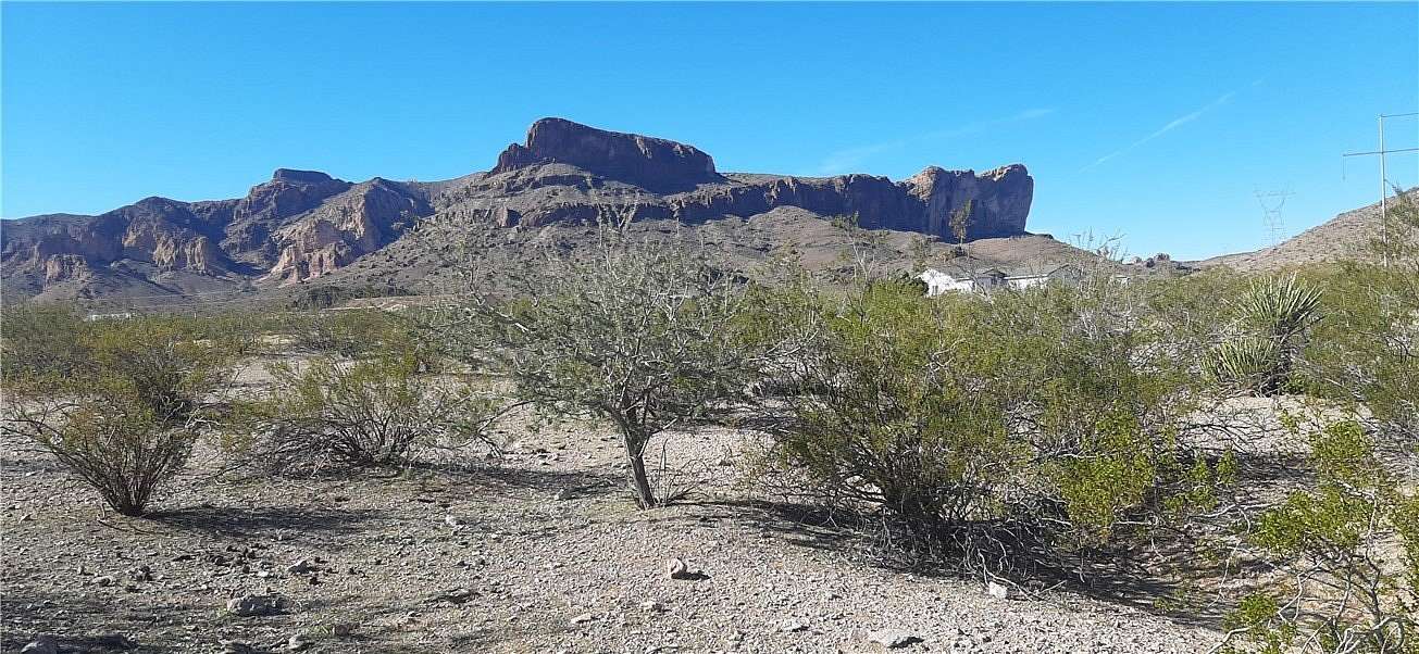 2.35 Acres of Land for Sale in Golden Valley, Arizona