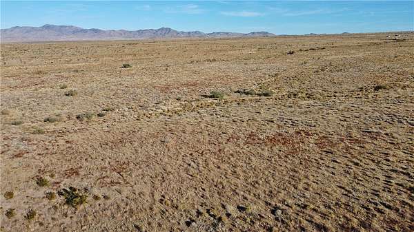 17.8 Acres of Land for Sale in Kingman, Arizona