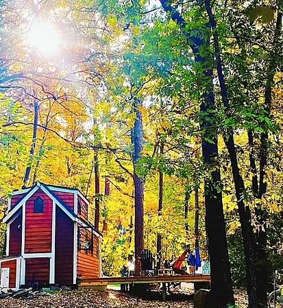 6.39 Acres of Residential Land with Home for Sale in Eureka Springs, Arkansas