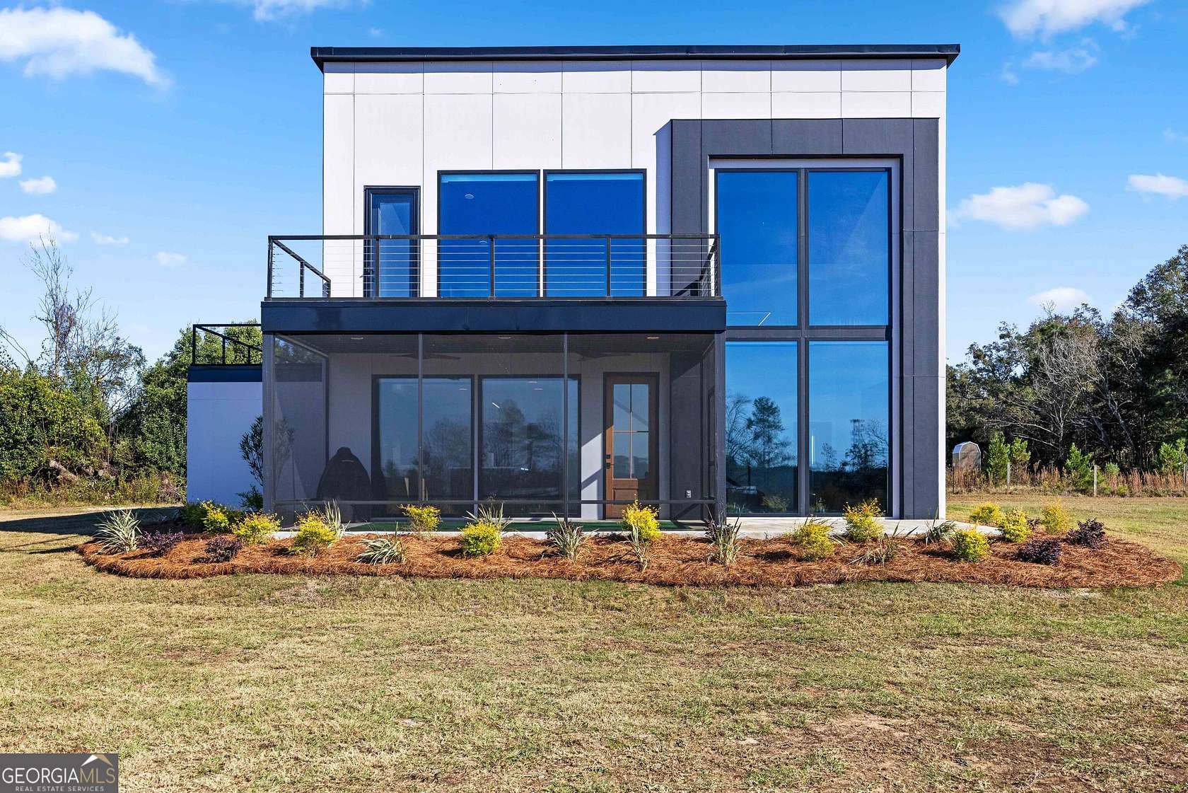 4.6 Acres of Residential Land with Home for Sale in Valdosta, Georgia