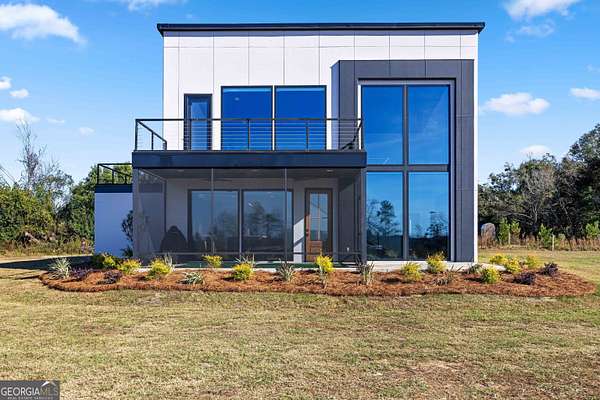 4.6 Acres of Residential Land with Home for Sale in Valdosta, Georgia