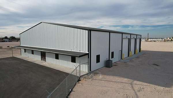 4.8 Acres of Improved Mixed-Use Land for Lease in Monahans, Texas