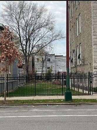 0.07 Acres of Residential Land for Sale in Chicago, Illinois
