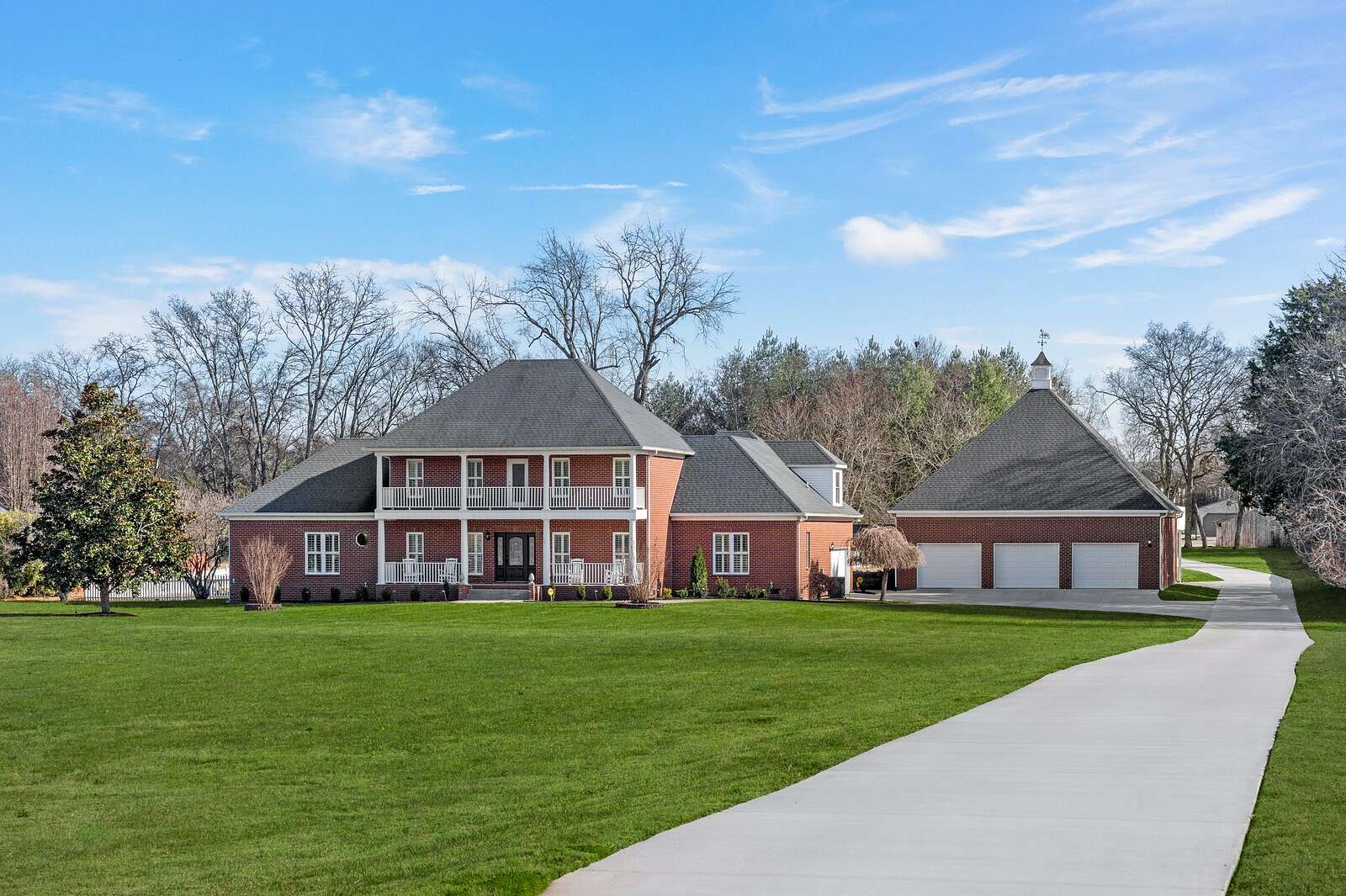 5 Acres of Residential Land with Home for Sale in Mount Juliet, Tennessee