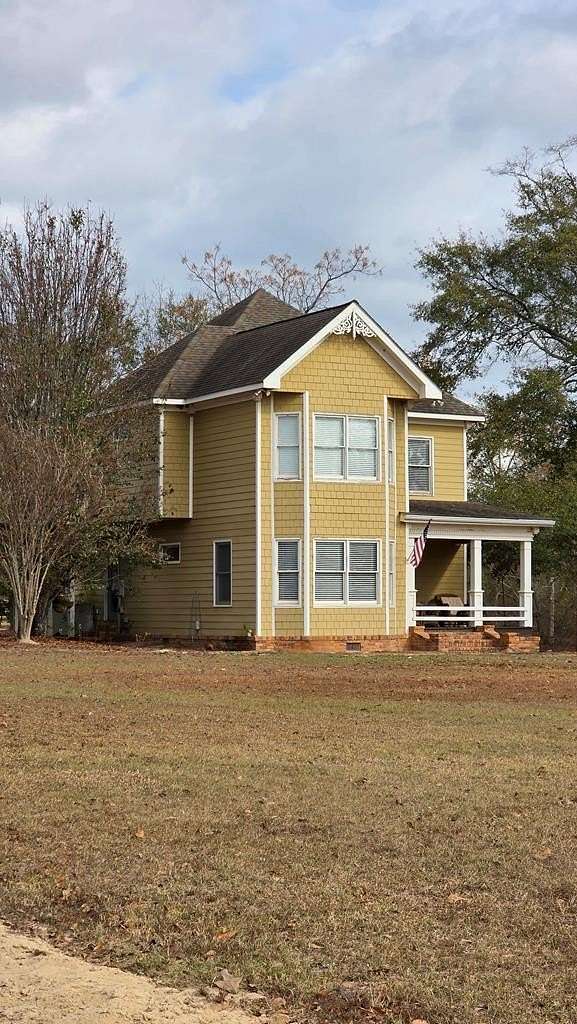 35 Acres of Recreational Land with Home for Sale in Abbeville, Georgia