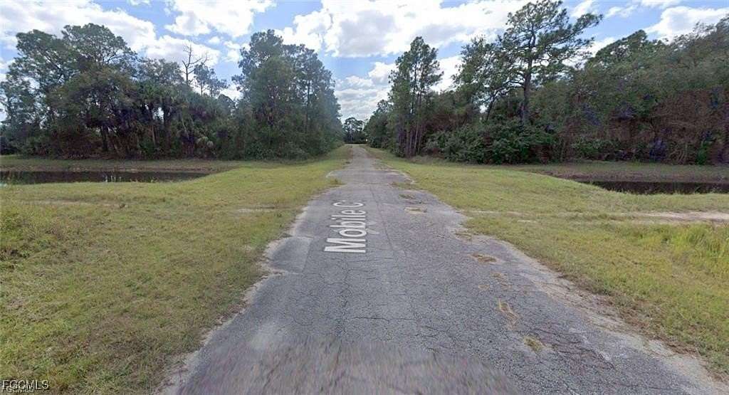 0.28 Acres of Land for Sale in Lehigh Acres, Florida