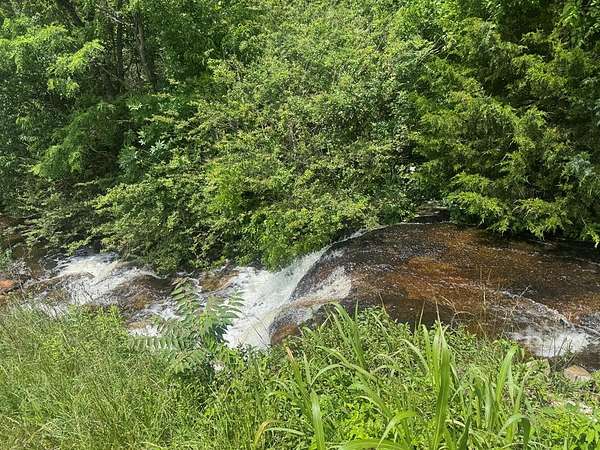 0.9 Acres of Residential Land for Sale in Sparta, Tennessee