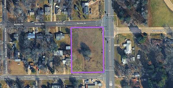 1.49 Acres of Mixed-Use Land for Sale in Kilgore, Texas