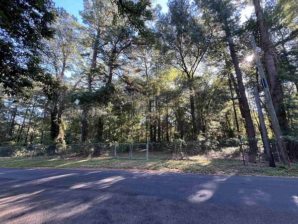 2.53 Acres of Commercial Land for Sale in Longview, Texas