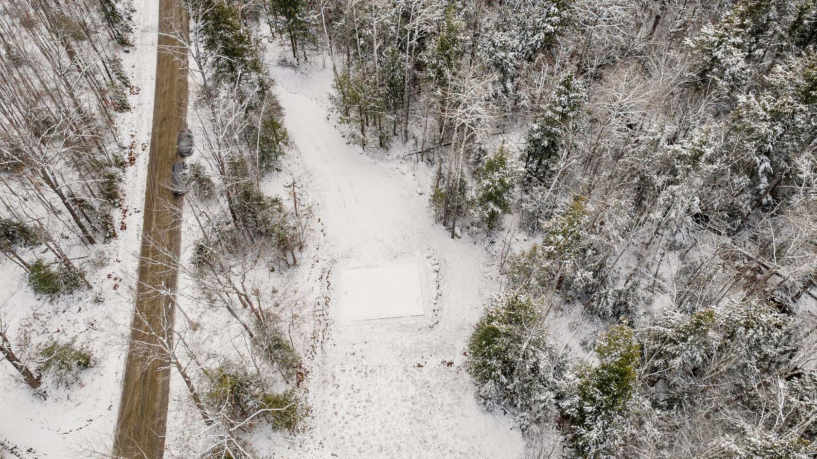 2.5 Acres of Residential Land for Sale in Vienna, Maine