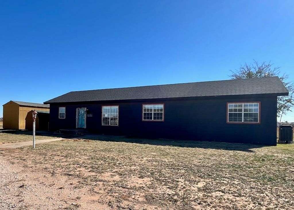 4.54 Acres of Residential Land with Home for Sale in Gardendale, Texas