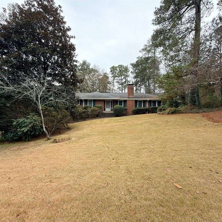 1 Acre of Residential Land with Home for Sale in Atlanta, Georgia