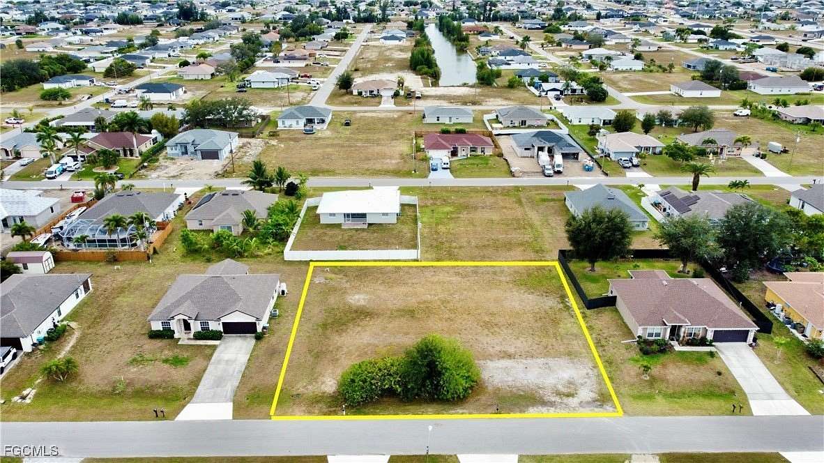 0.34 Acres of Land for Sale in Cape Coral, Florida