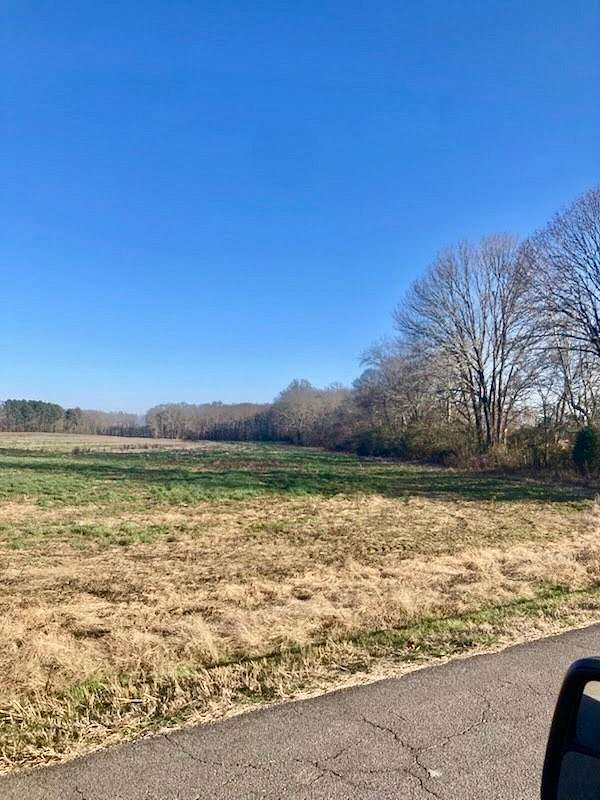 9 Acres of Land for Sale in Loretto, Tennessee
