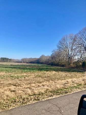 9 Acres of Land for Sale in Loretto, Tennessee