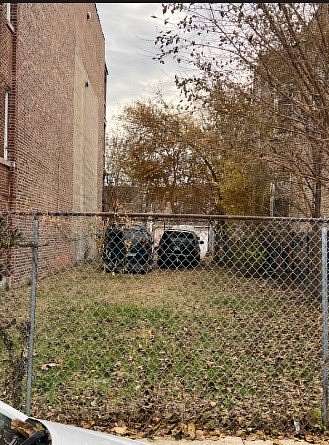 0.07 Acres of Land for Sale in Chicago, Illinois