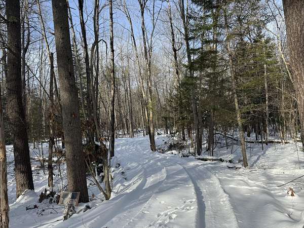 2.8 Acres of Residential Land for Sale in Litchfield Town, Maine
