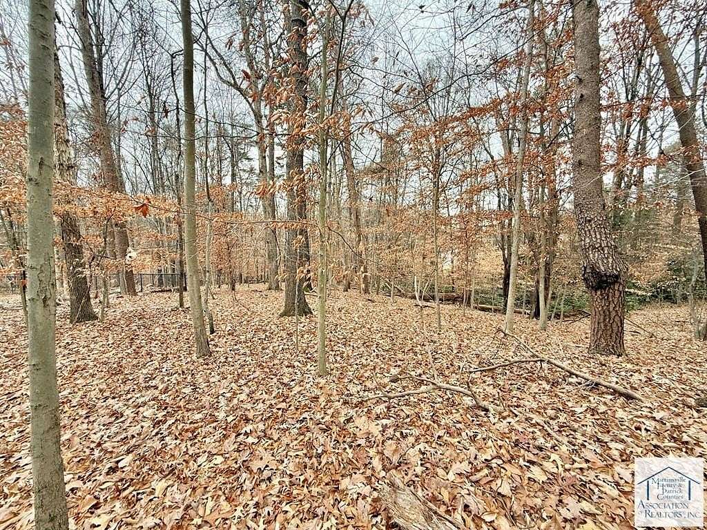 0.5 Acres of Land for Sale in Martinsville, Virginia