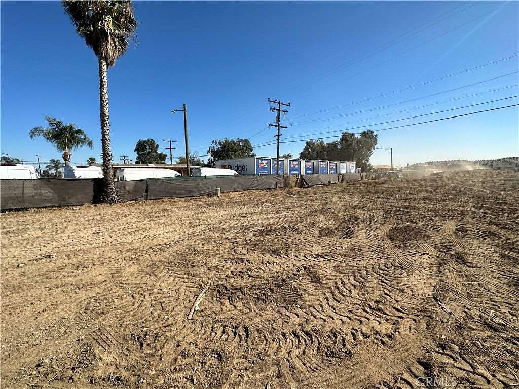 1.17 Acres of Land for Sale in Fontana, California