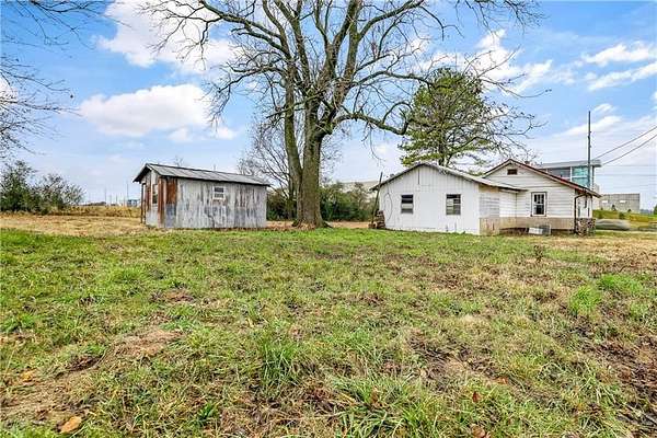 1.5 Acres of Residential Land for Sale in Bentonville, Arkansas