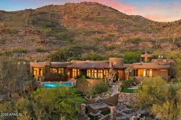 13.8 Acres of Land with Home for Sale in Scottsdale, Arizona